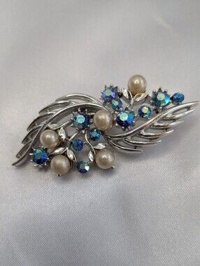 Signed Lisner Silvertone Blue AB Rhinestone Faux Pearl Floral Spray Brooch